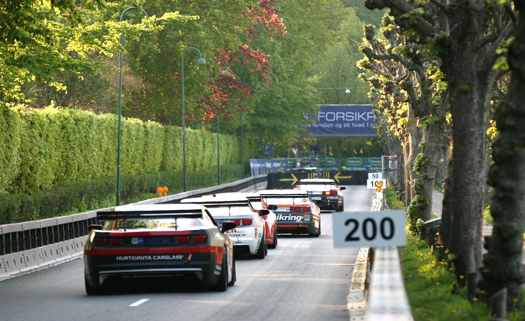 Der er trangt på den smalle bybane.
(Foto: Motorsporten.dk)